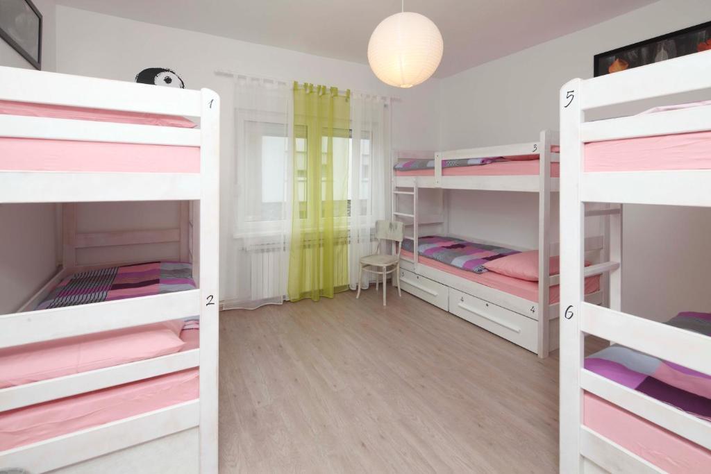 Pozitiv Hostel Zagreb Chambre photo