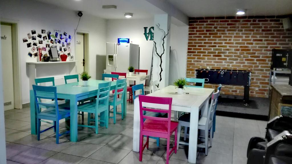 Pozitiv Hostel Zagreb Extérieur photo